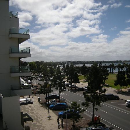 The Waterfront Apartments Geelong Exterior foto